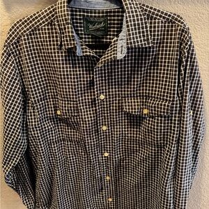 Woolrich Black and White Plaid Men's Shirt button down size medium EUC classic f